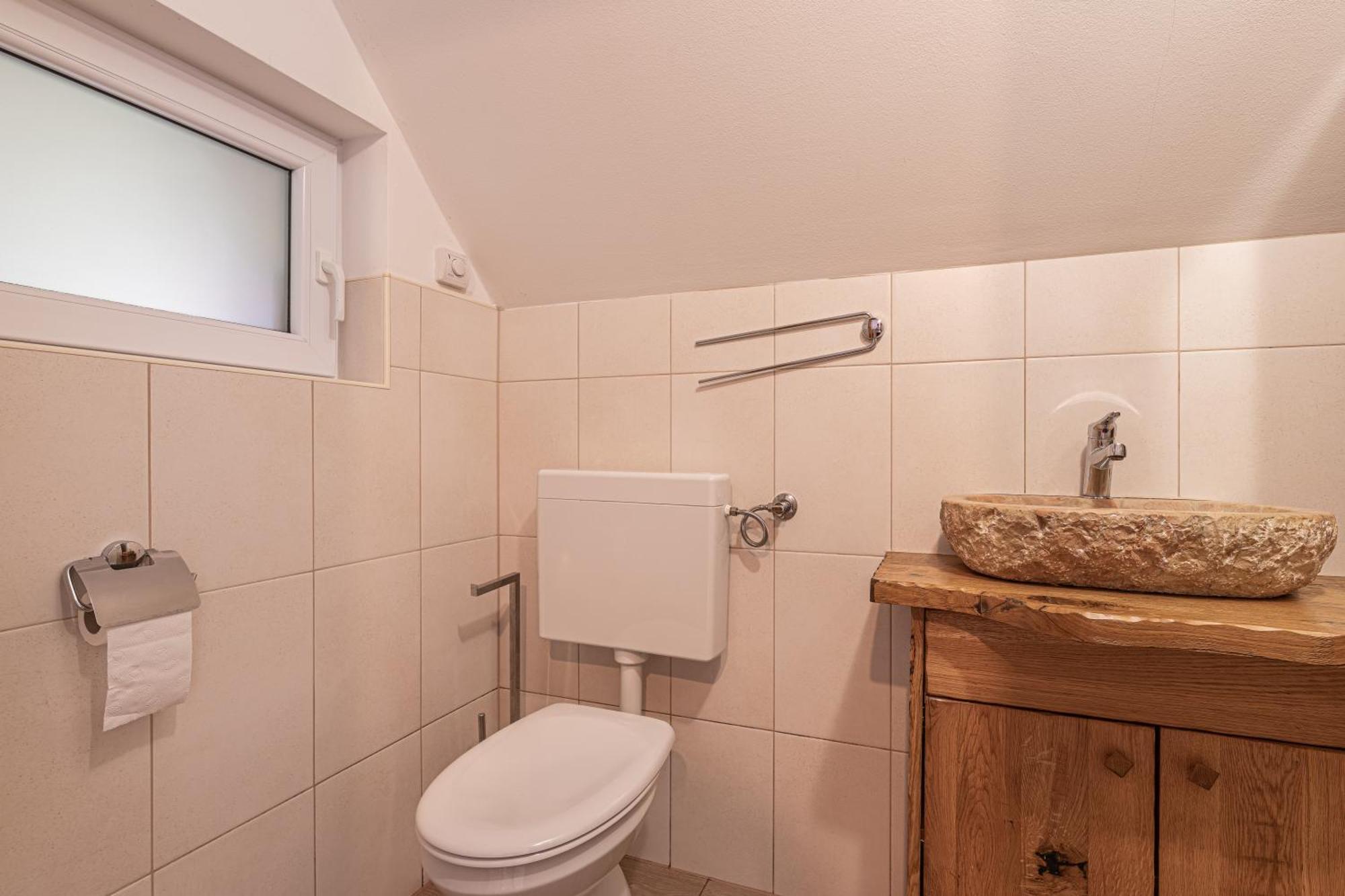 Vineyard Cottage Rataj 2 Novo Mesto Exterior foto